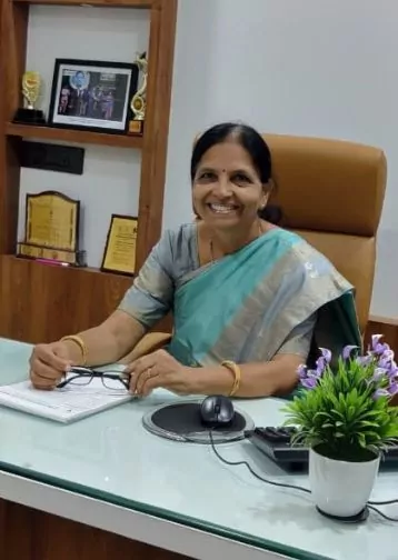 Dr Amar Shinde